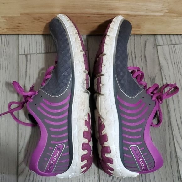 Brooks Pure Flow 6 Running Shoes Sneakers Purple Gray Women's WOMAN'S Size 8 B - Picture 9 of 16